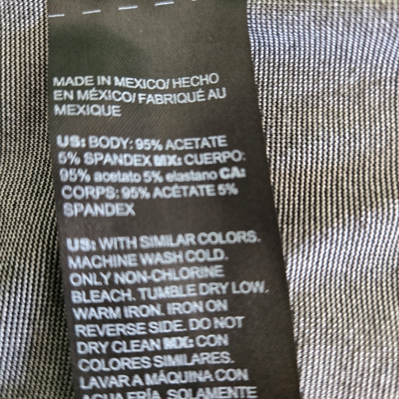 CHICO'S Traveler Tunic Top - Picture 4 of 4